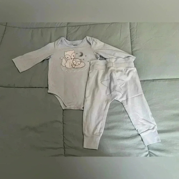 FIRST IMPRESSIONS Baby Boys Fox Family Long Sleeve Bodysuit and pants set - Picture 2 of 9